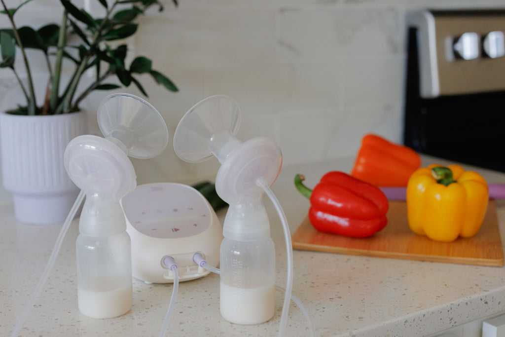 Amaris MoonWave Electric Breast Pump with Versa Collection Cups