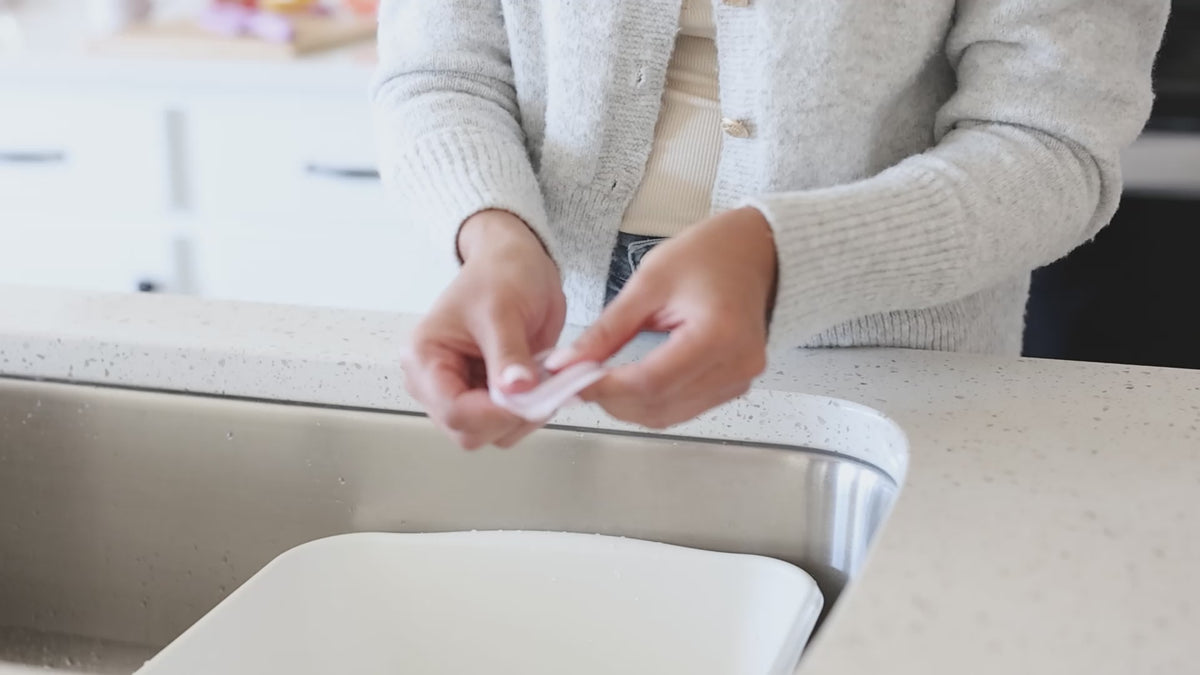 Amaris Slim-Cups Hands-Free Collection Cups